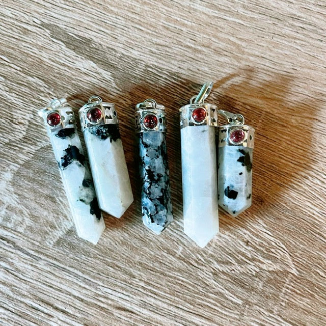 Premium Rainbow Moonstone with Pendant Rocky's Crystals & Minerals